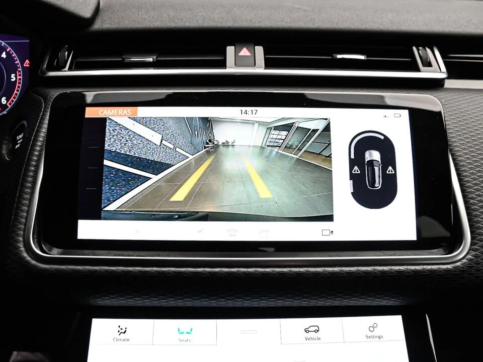 Land Rover Range Rover Velar DIGITAL* ПАНОРАМА* ПЕРА* ПОДГРЕВ* КАМЕРА*  - изображение 8