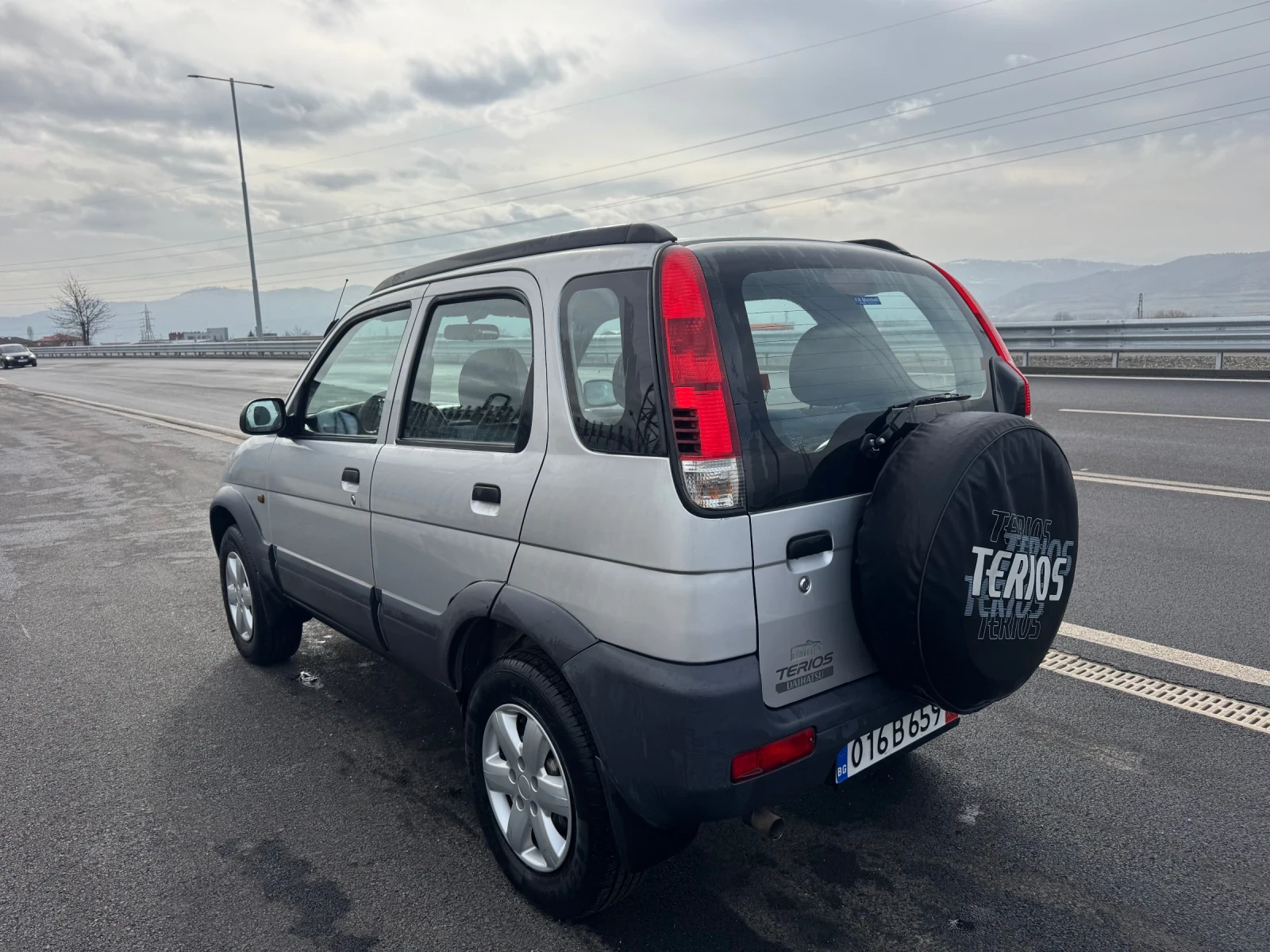 Daihatsu Terios 1.3I 4x4 �������� | Mobile.bg � ����������� 6