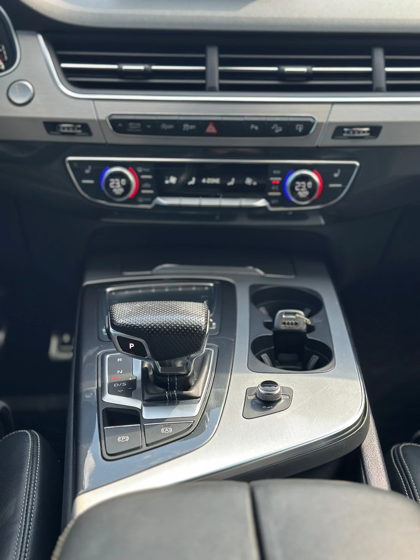 Audi Q7 3.0TDI S-LINE* MATRIX* DIGITAL* ������� ����� ���� | Mobile.bg � ����������� 8