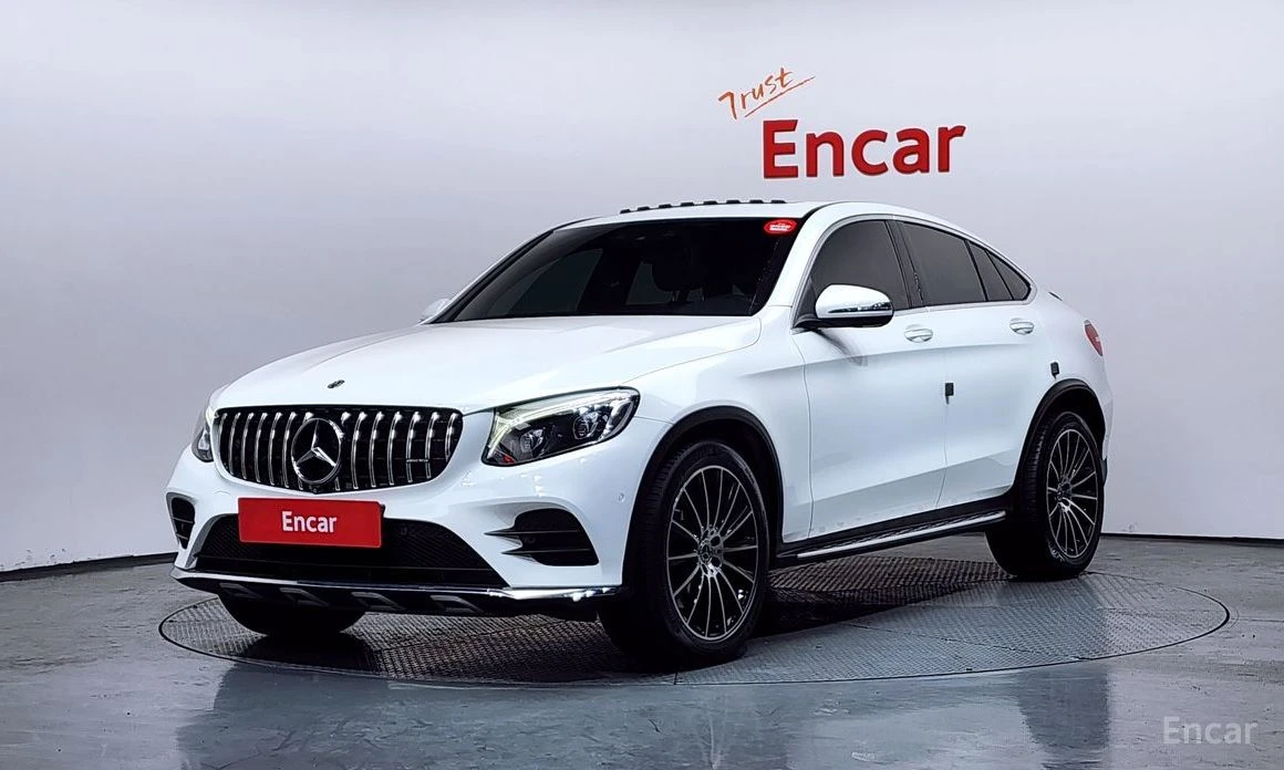 Mercedes-Benz GLC 300 * AMG* COUPE* 4MATIC* BURMESTER* HEAD-UP* 