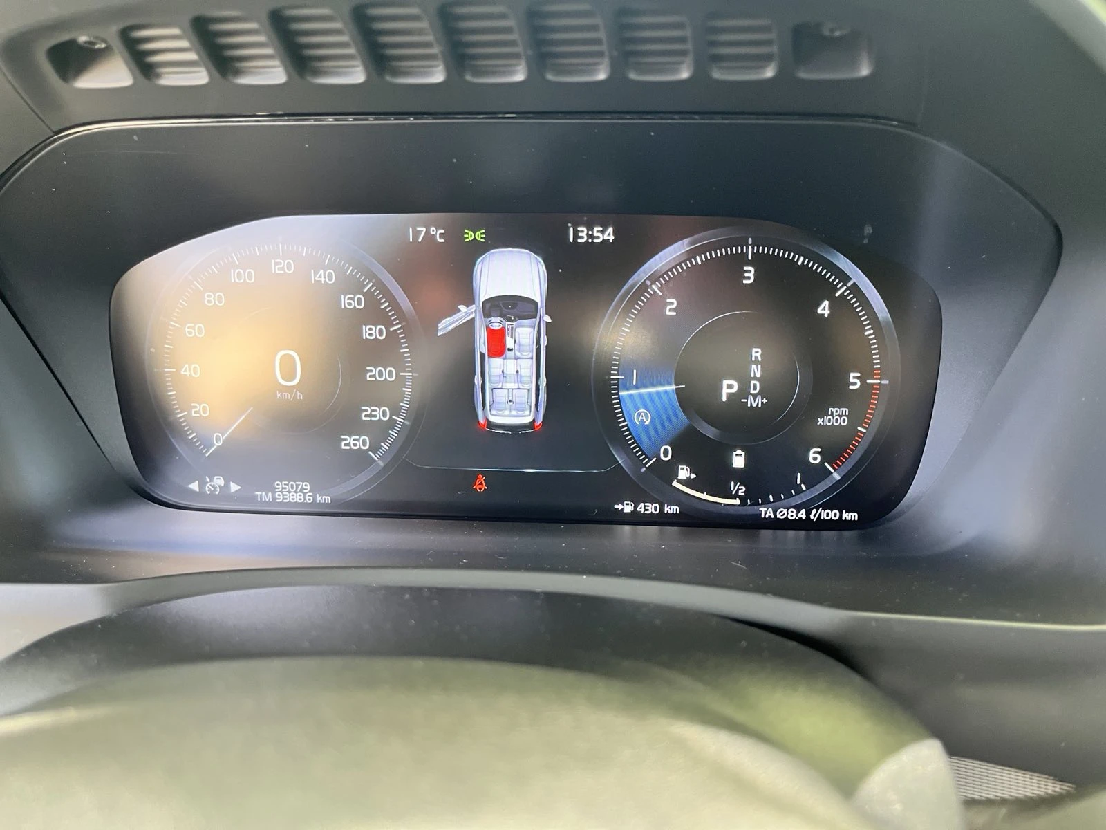 Volvo Xc90, снимка 7 - Автомобили и джипове - 54331777