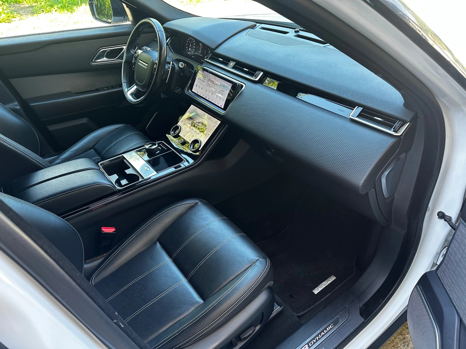 Land Rover Range Rover Velar R DINAMIK, снимка 13 - Автомобили и джипове - 54681404