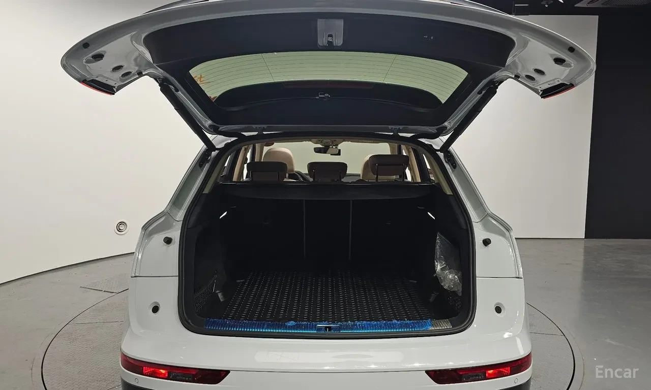 Audi Q5 2020* БЕЗ АНАЛОГ* DIGITAL* PANO* КРАЙНА ЦЕНА, снимка 17 - Автомобили и джипове - 54864274