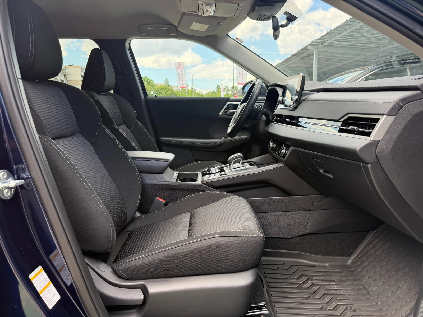 Mitsubishi Outlander 2.5 AWD, 7-SEATS, снимка 8 - Автомобили и джипове - 55038179