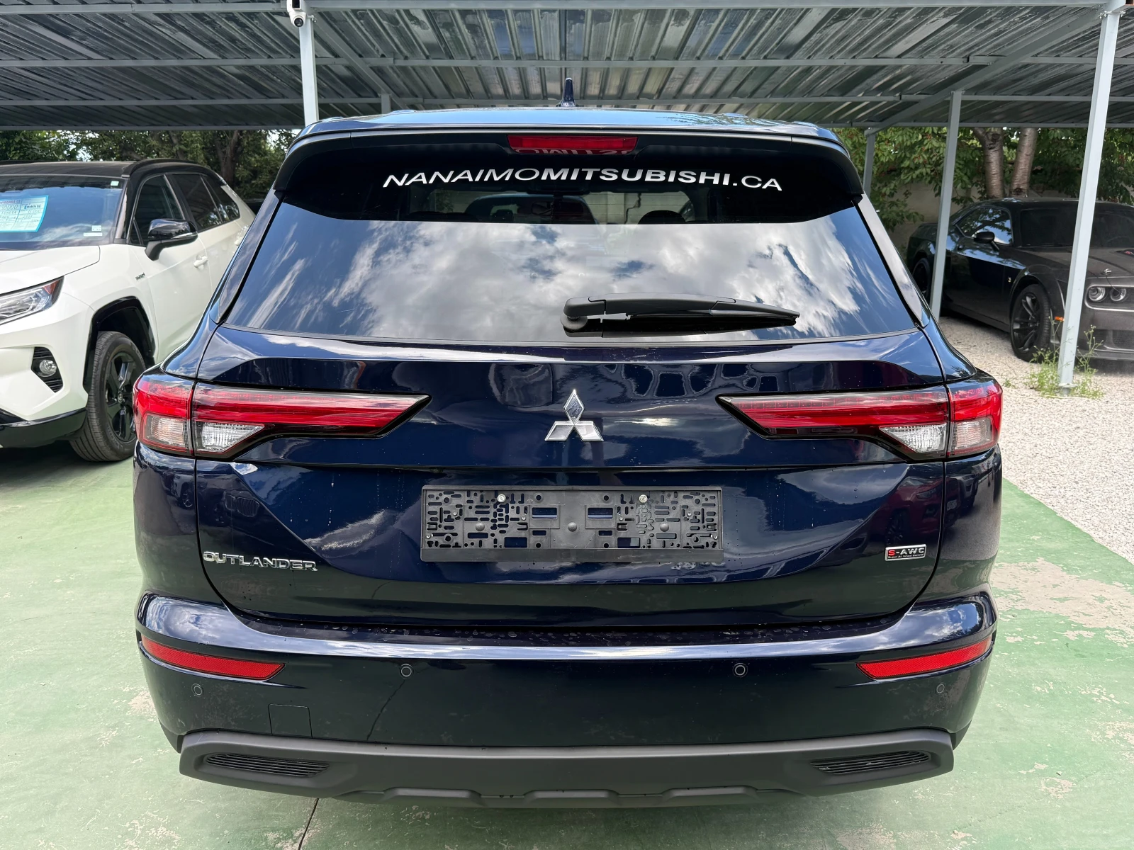 Mitsubishi Outlander 2.5 AWD, 7-SEATS, снимка 5 - Автомобили и джипове - 55038179