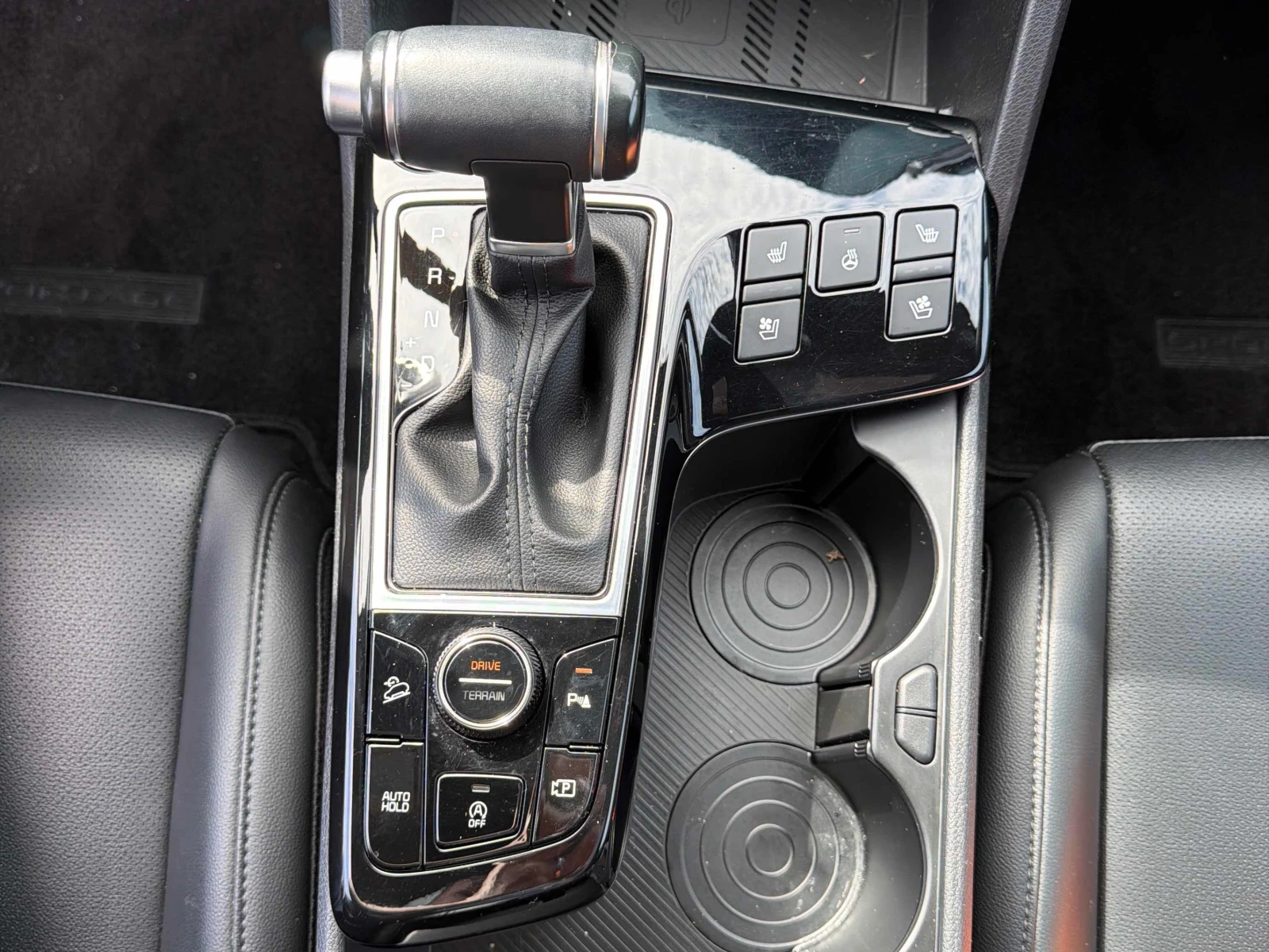 Kia Sportage * X Line Limited AWD w/Black Interior * CARFAX * � | Mobile.bg � ����������� 12