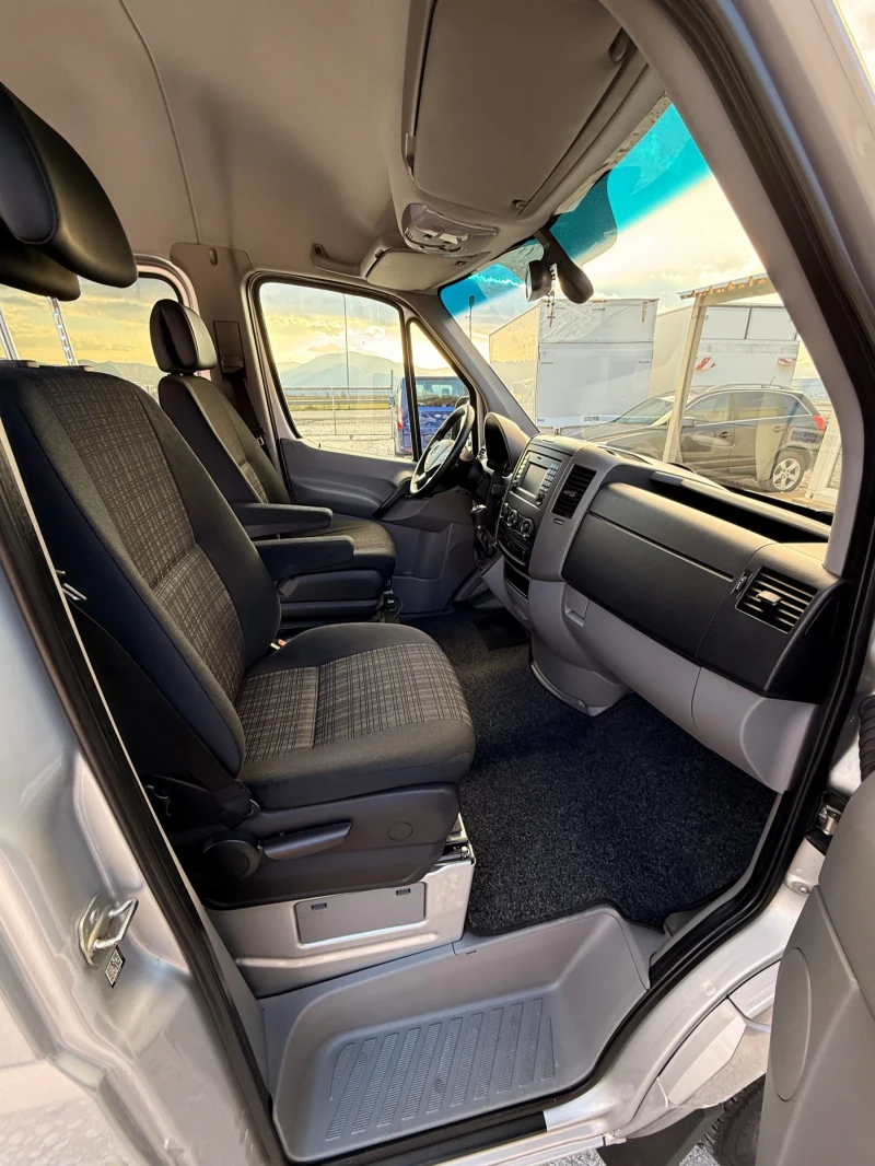 Mercedes-Benz Sprinter 316 9-Местен-МаксиБаза-ДвоенКлиматик, снимка 12 - Бусове и автобуси - 52921092