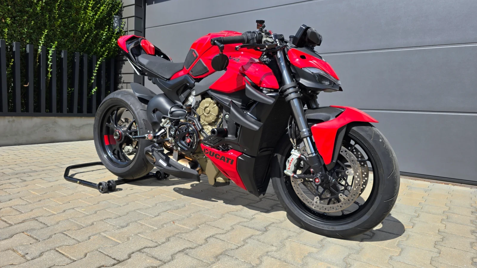 Ducati Streetfighter v4 - изображение 2