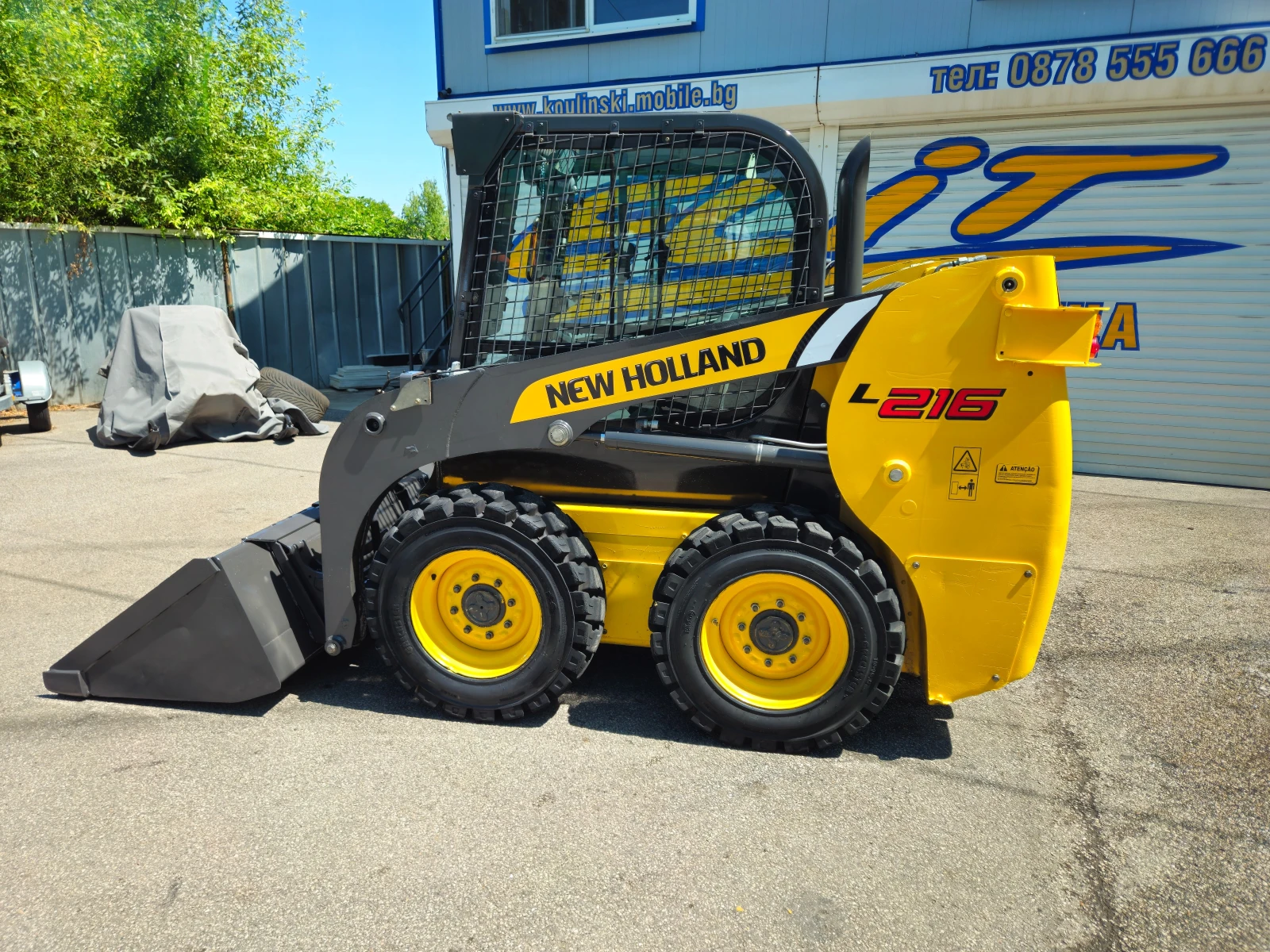 Мини челни товарачи Cat NEW HOLLAND-L216-HF-2500часа. - изображение 9