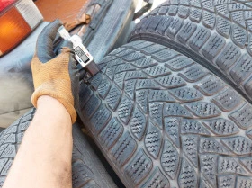 Гуми Зимни 225/55R16, снимка 5