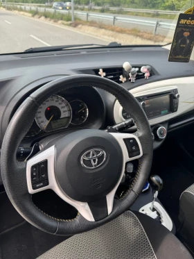 Toyota Yaris 1.33 АВТОМАТИК, снимка 9