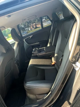 Volvo V60 MOMENTUM 2.0, 191к.с.AUTOMAT, снимка 8