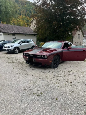 Dodge Challenger, снимка 2
