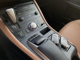 Lexus CT 200h Facelift/Luxury/Гаранция , снимка 10