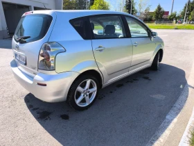 Обява за продажба на Toyota Corolla verso 2.2 D4D 136 ~6 700 лв. - изображение 3