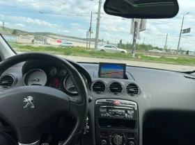 Обява за продажба на Peugeot 308 1.6Turbo * Face* Navi* Panorama* Full ~9 799 лв. - изображение 5 | Auto.bg Обява за продажба на Peugeot 308 1.6Turbo * Face* Navi* Panorama* Full ~9 799 лв. - изображение 5