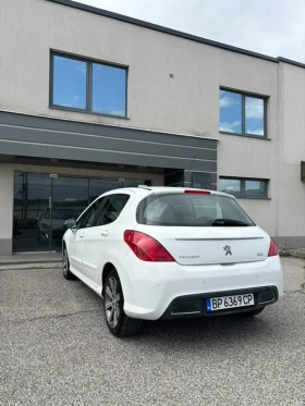 Обява за продажба на Peugeot 308 1.6Turbo * Face* Navi* Panorama* Full ~9 799 лв. - изображение 9 | Auto.bg Обява за продажба на Peugeot 308 1.6Turbo * Face* Navi* Panorama* Full ~9 799 лв. - изображение 9