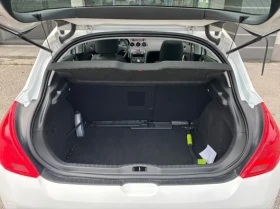 Обява за продажба на Peugeot 308 1.6Turbo * Face* Navi* Panorama* Full ~9 799 лв. - изображение 11 | Auto.bg Обява за продажба на Peugeot 308 1.6Turbo * Face* Navi* Panorama* Full ~9 799 лв. - изображение 11