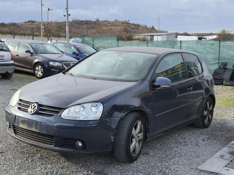 VW Golf 1.4, снимка 7 - Автомобили и джипове - 48089950