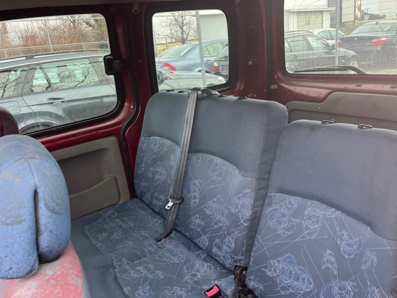 Renault Kangoo 1.2i, снимка 15 - Автомобили и джипове - 48211118