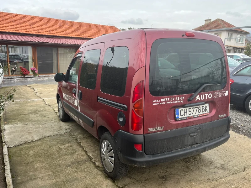 Renault Kangoo 1.2i, снимка 4 - Автомобили и джипове - 48211118