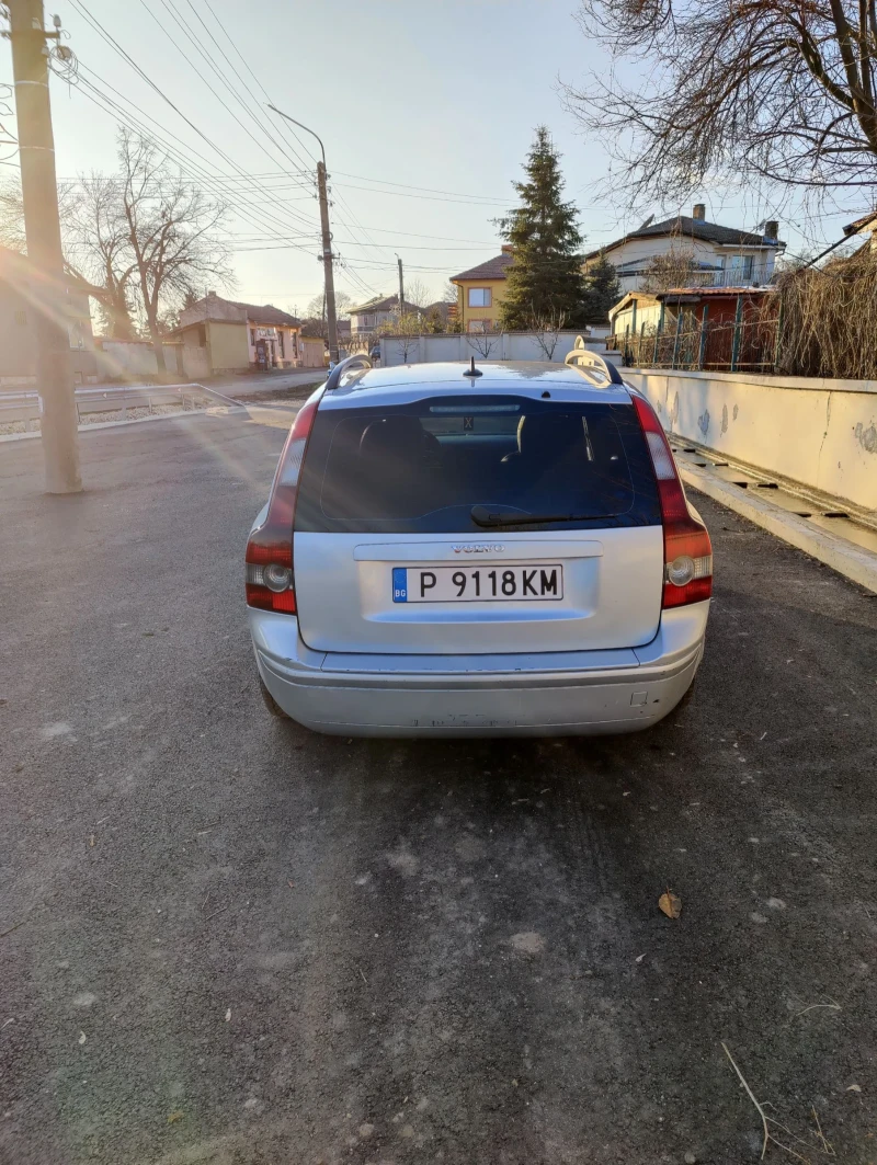 Volvo V50, снимка 4 - Автомобили и джипове - 48551594