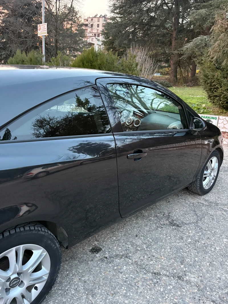 Opel Corsa 1.4, снимка 4 - Автомобили и джипове - 52842066