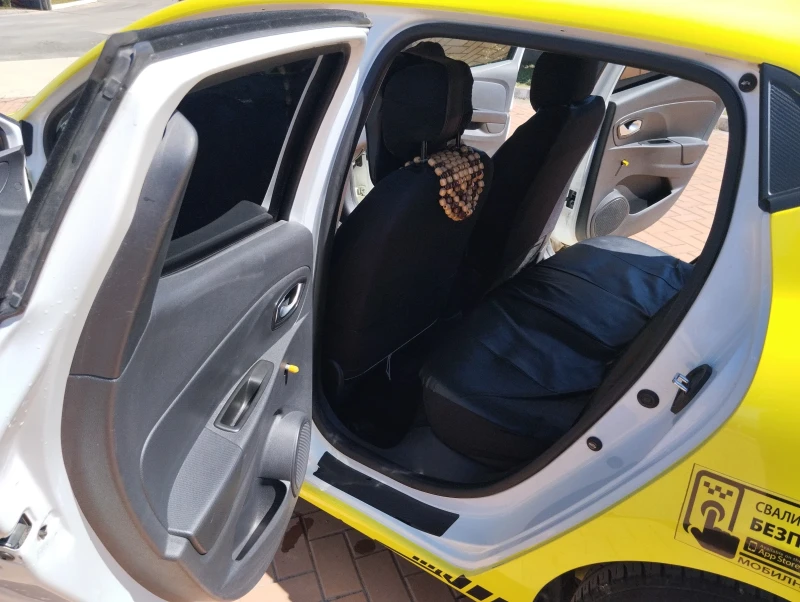 Renault Clio, снимка 7 - Автомобили и джипове - 53408146