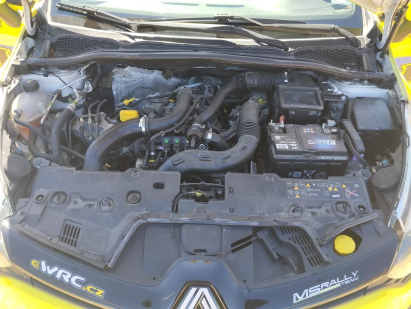 Renault Clio, снимка 12 - Автомобили и джипове - 53408146