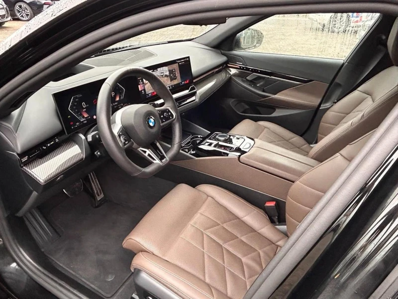 BMW 520 i M Sport Paket, снимка 5 - Автомобили и джипове - 53472583