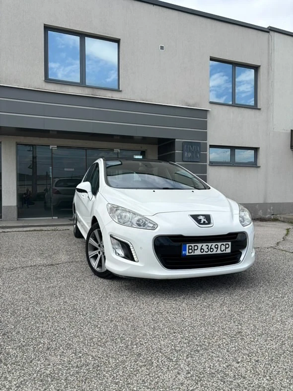 Peugeot 308 1.6Turbo * Face* Navi* Panorama* Full
