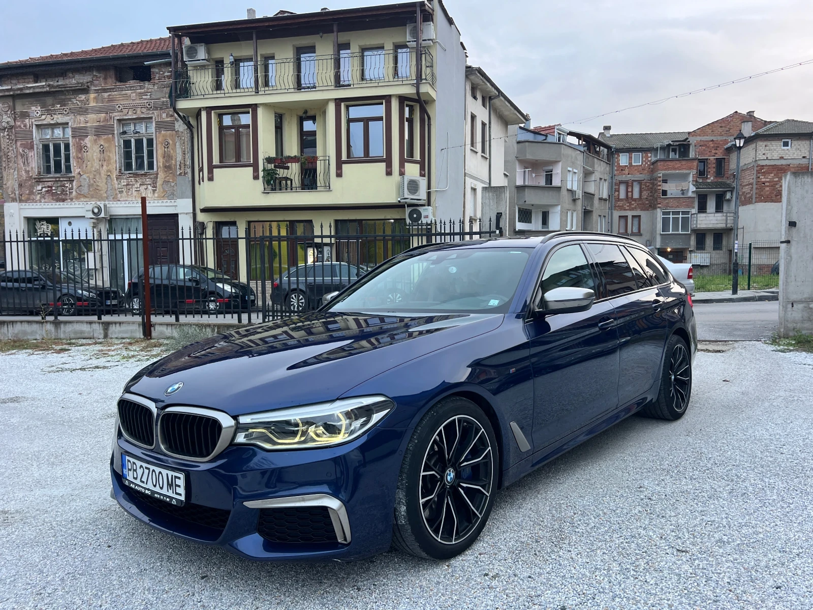 BMW 550 M550 * xDRIVE * 400кс, снимка 1