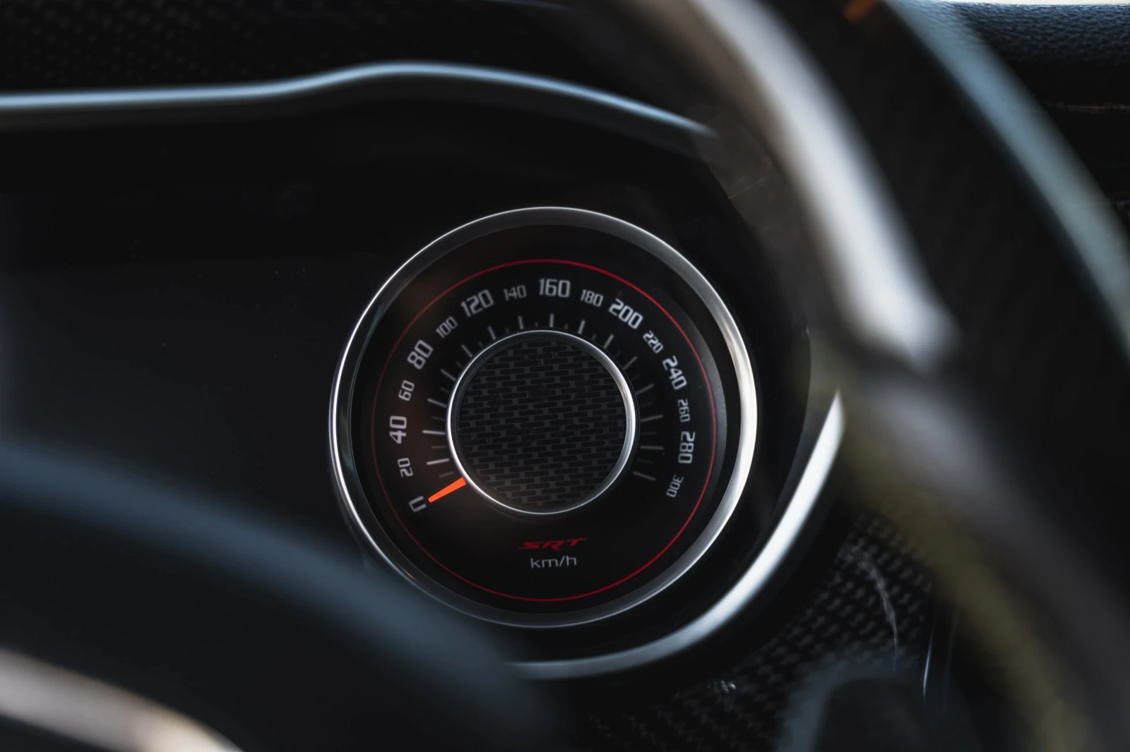 Dodge Challenger HELLCAT 6.2 | Mobile.bg — изображение 16