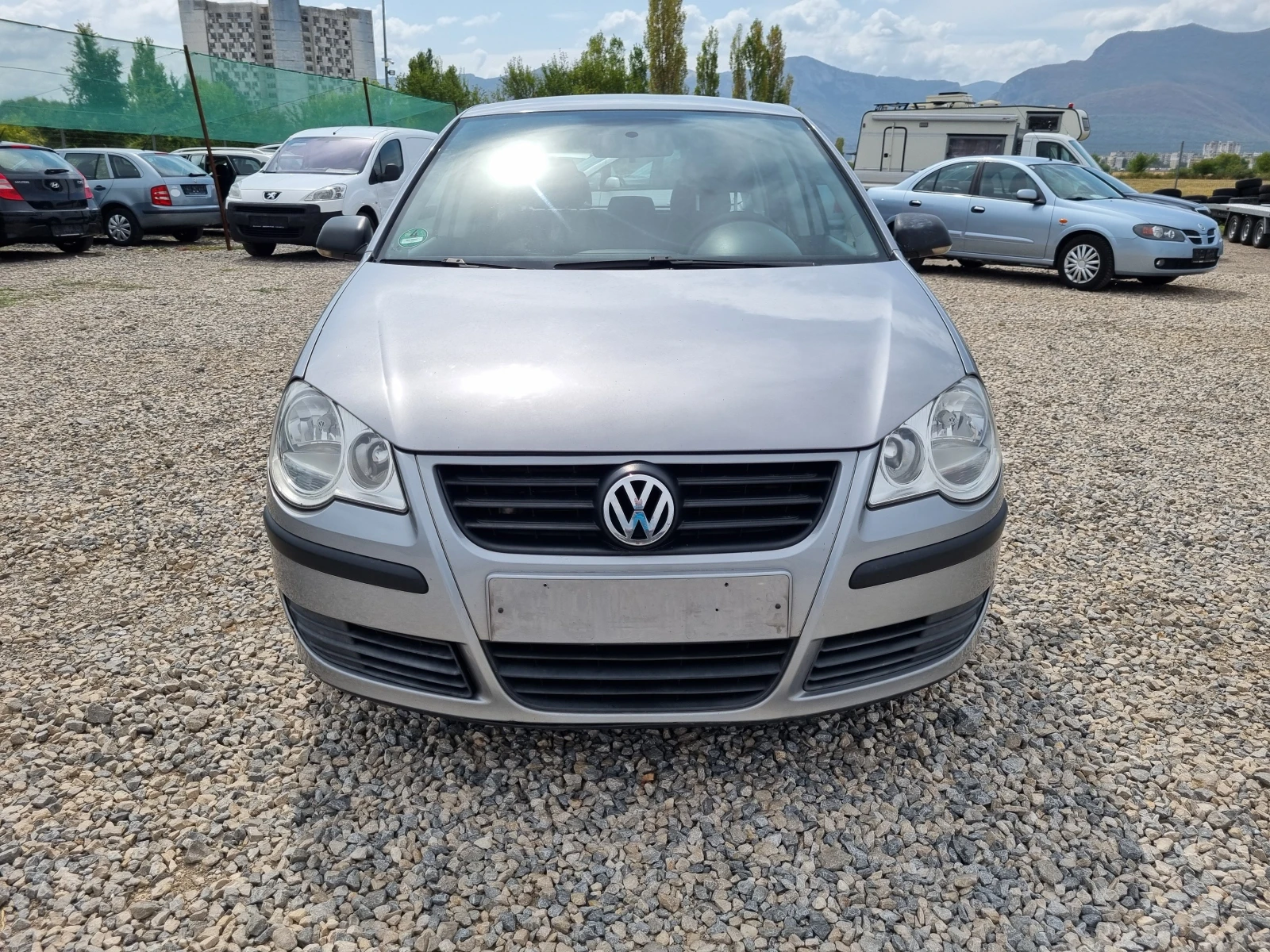 VW Polo 1.2BENZIN-60PS - изображение 2