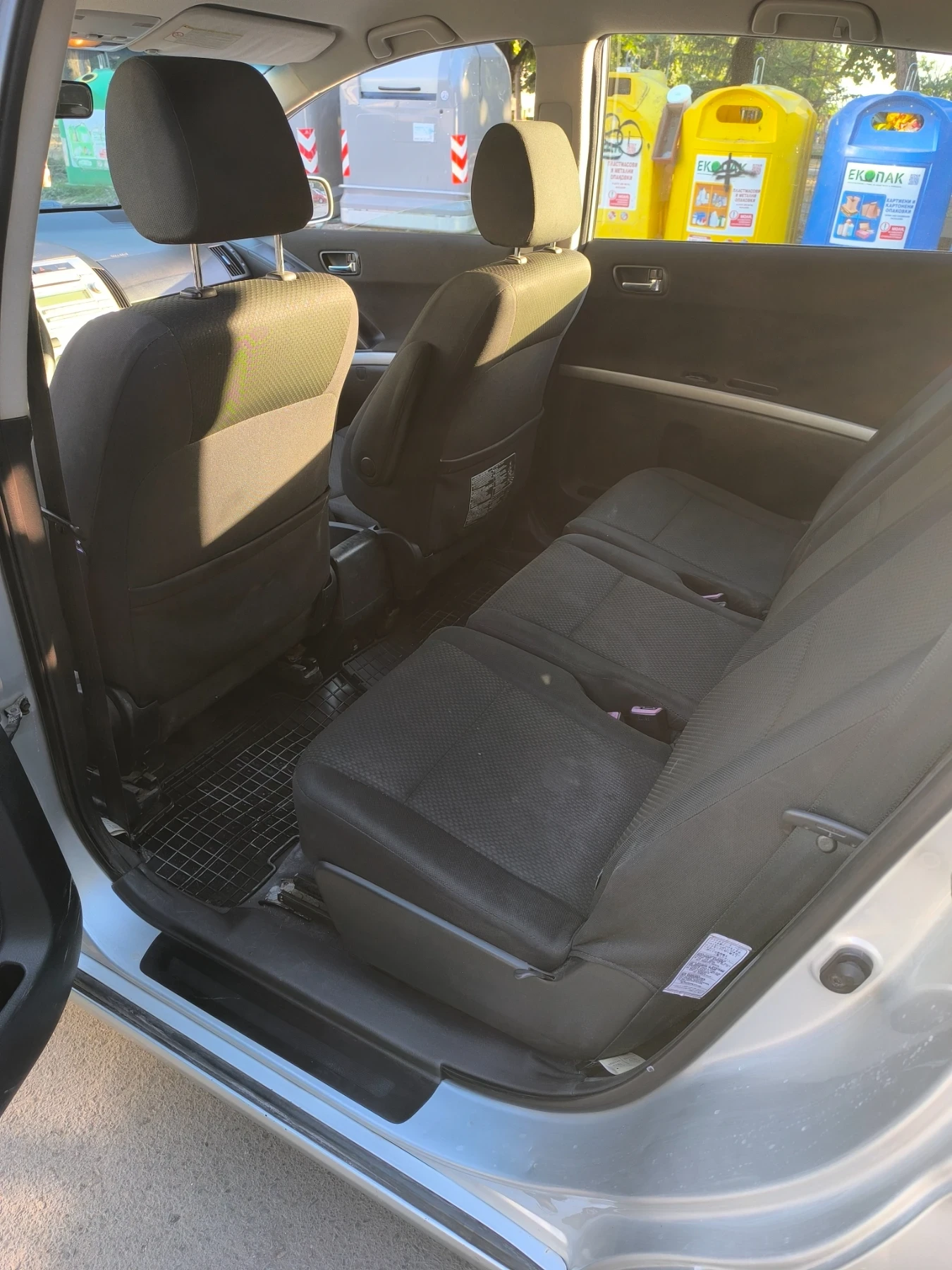 Toyota Corolla verso 2.2 D4D 136 - изображение 7