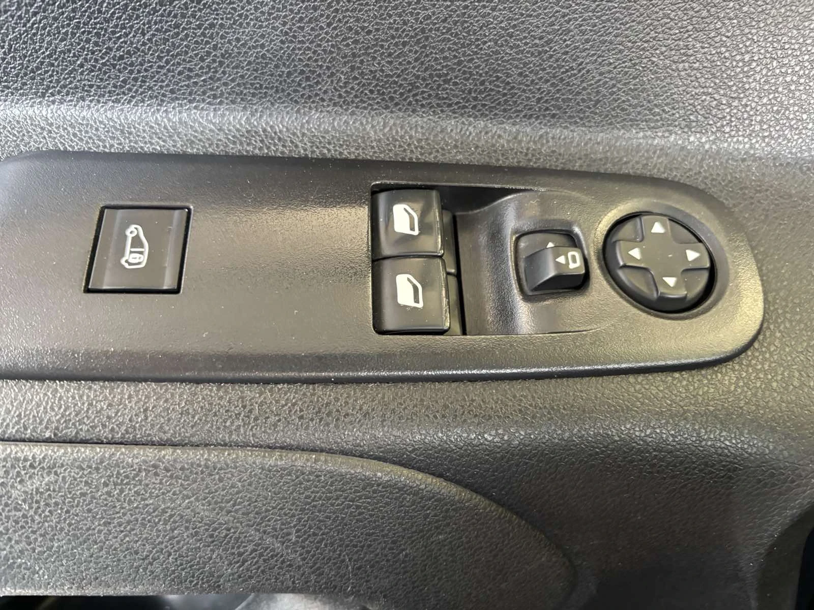 Opel Combo 1, 6 - изображение 7
