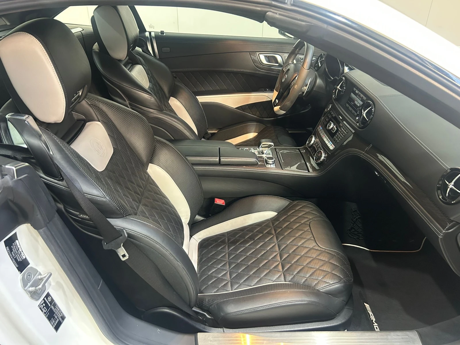 Mercedes-Benz SL 63 AMG 2 LOOK EDITION ЛИЗИНГ - изображение 9