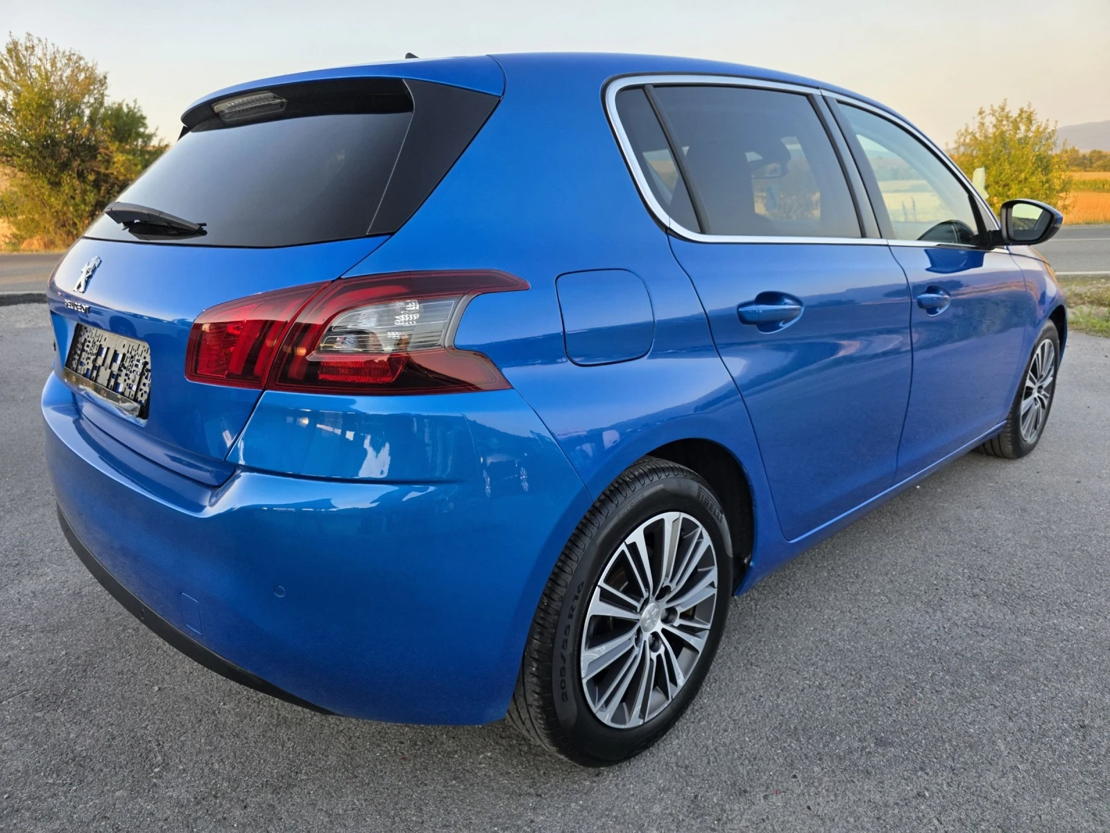 Peugeot 308 New Line, Navi, Camera, Distronic - изображение 4