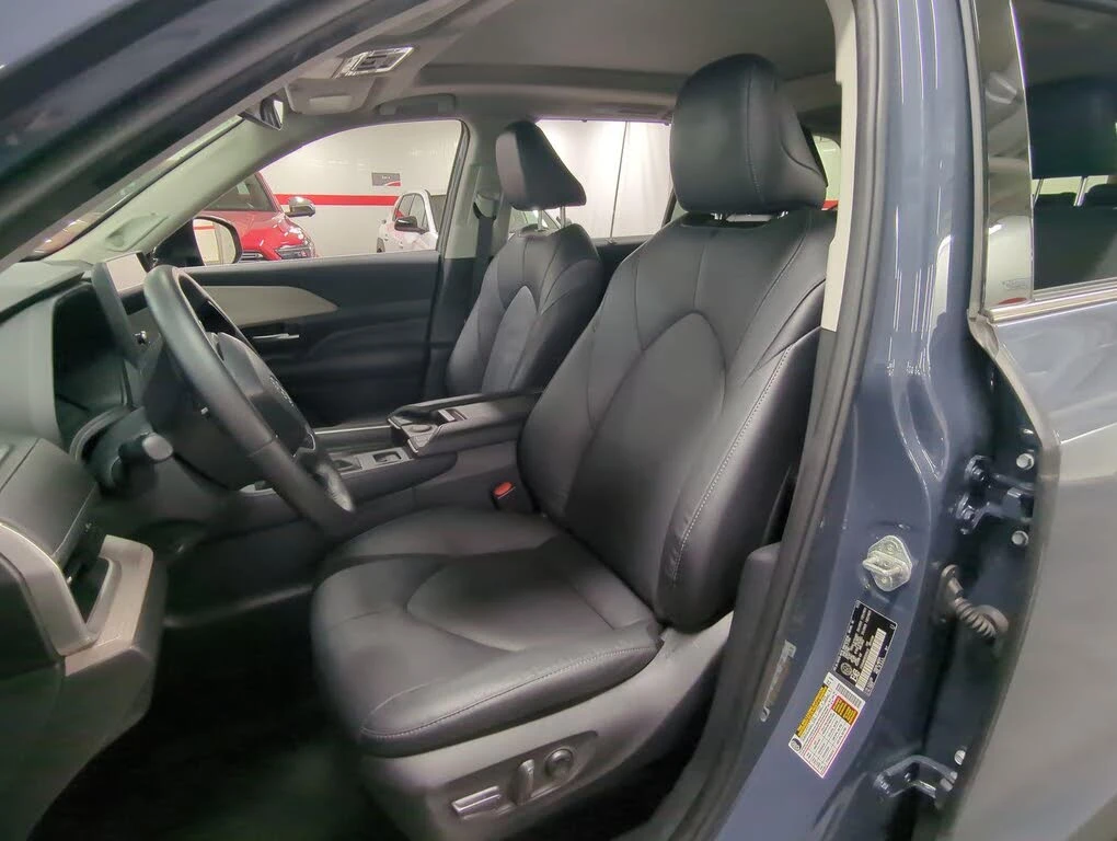 Toyota Grand Highlander LIMITED* 4x4* 360* Pano* Distronic* Обдухване - изображение 7