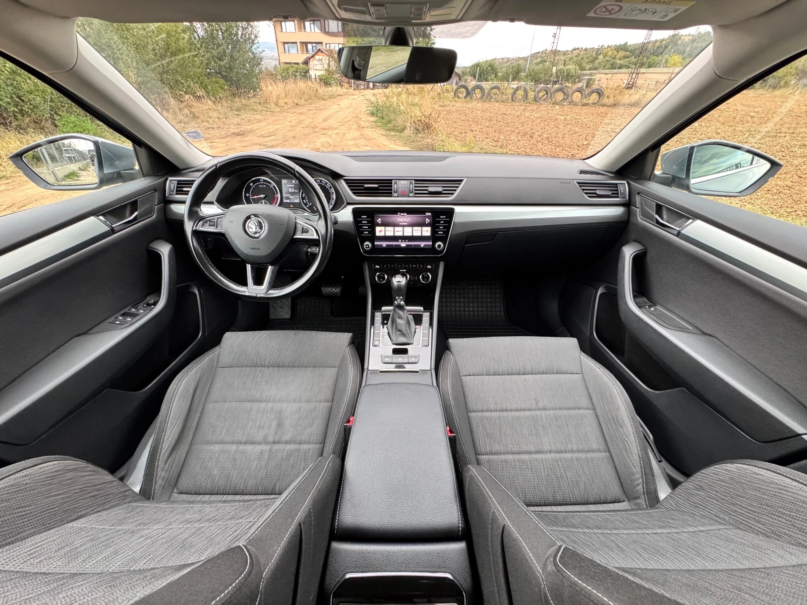 Skoda Superb 2.0tdi/лизинг/обслужен - изображение 10