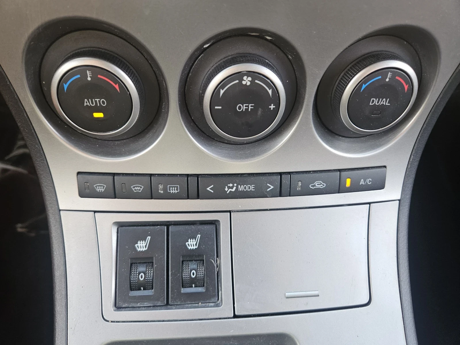 Mazda 3 2.0i AUTOMATIC swiss edition  | Mobile.bg � ����������� 15