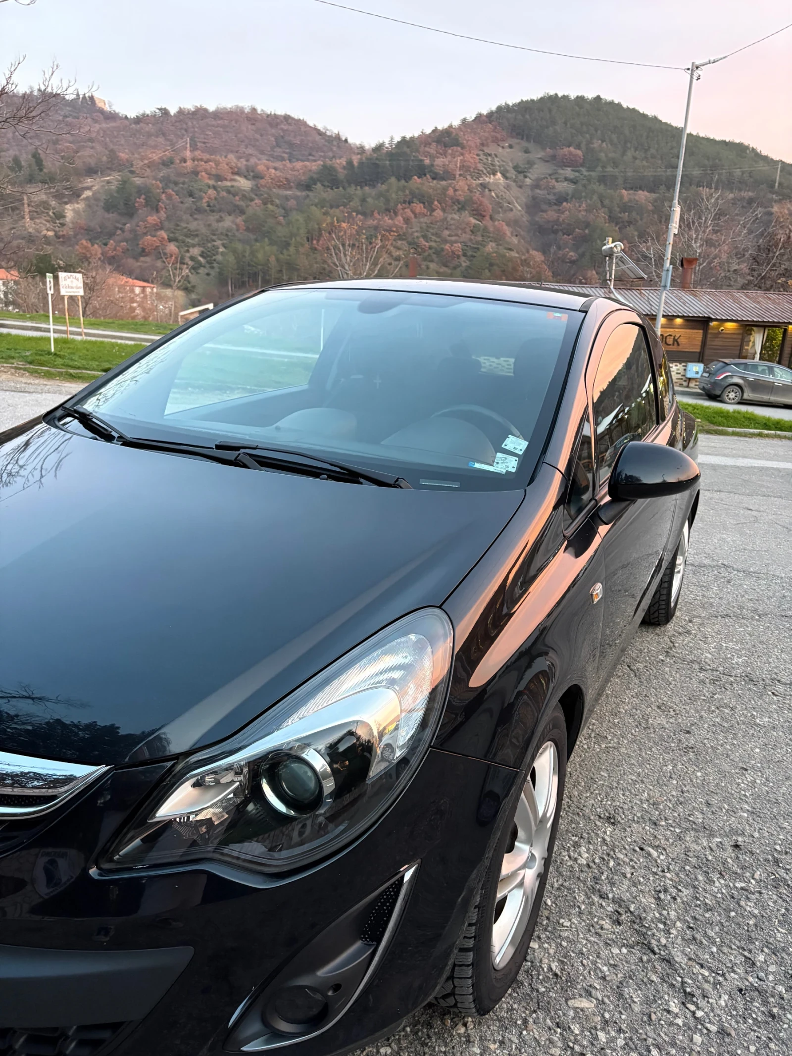 Opel Corsa 1.4 - изображение 6