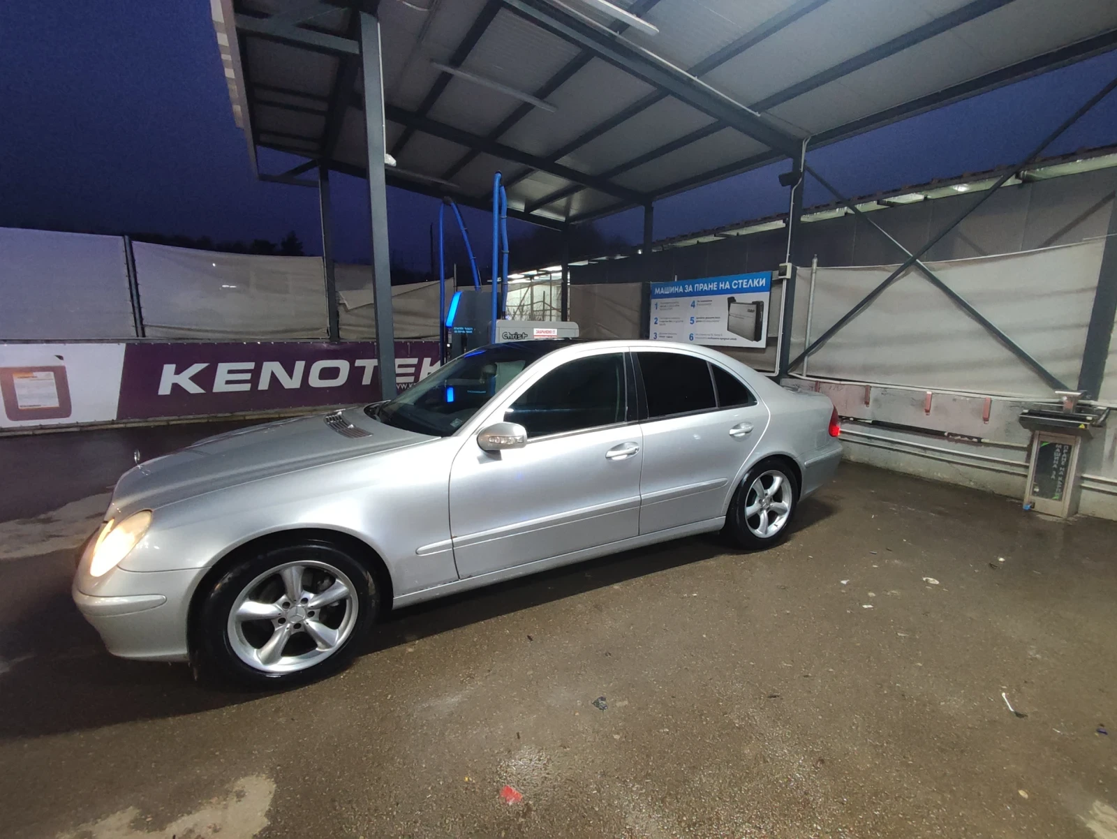 Mercedes-Benz E 220  - изображение 6