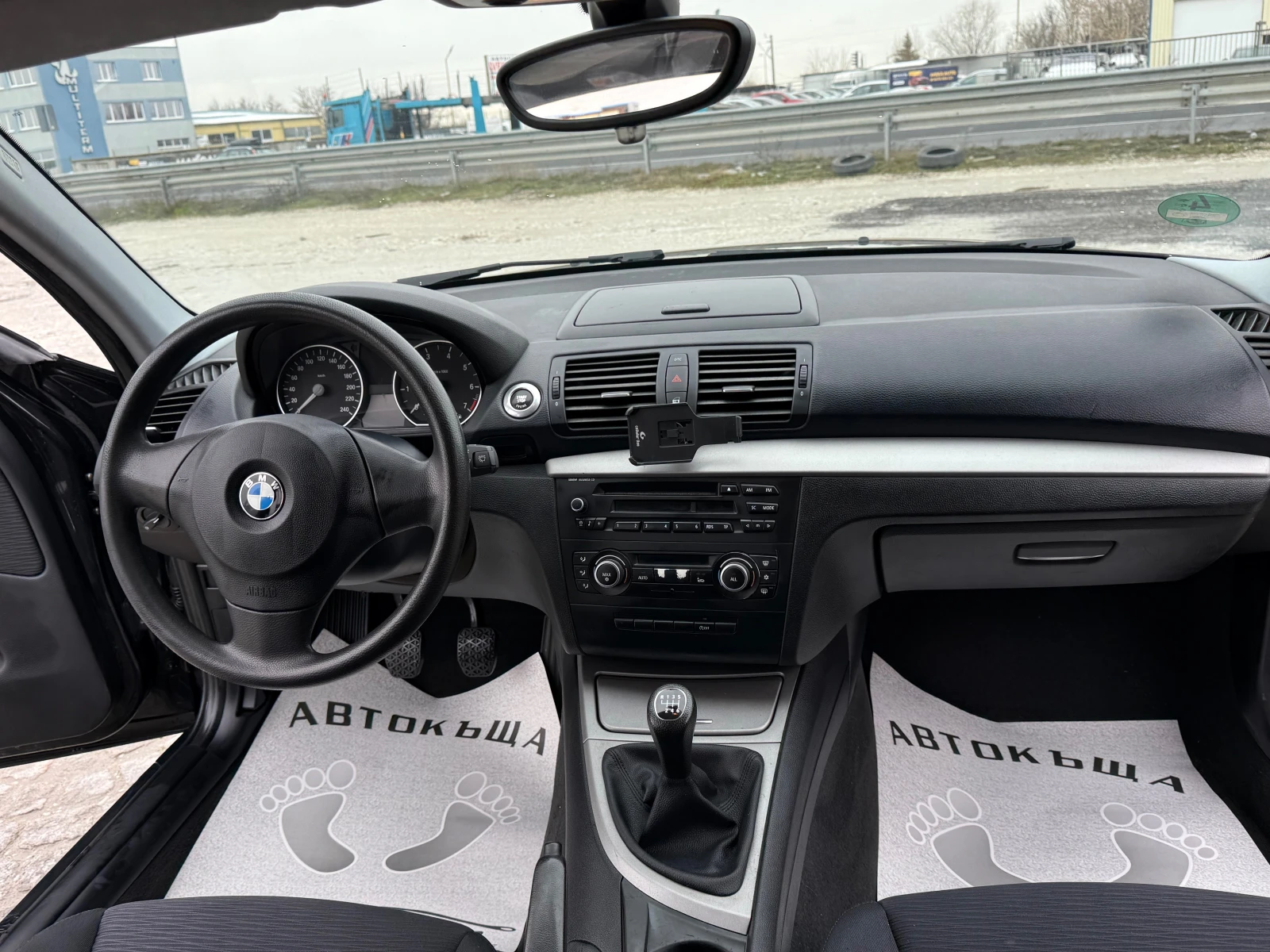 BMW 118 2.0������ 6 �������� | Mobile.bg � ����������� 14