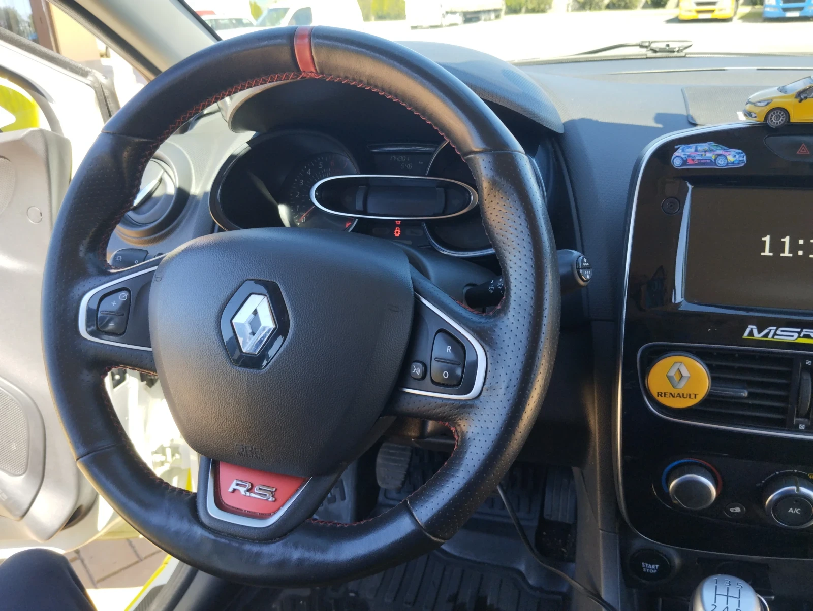 Renault Clio | Mobile.bg � ����������� 11