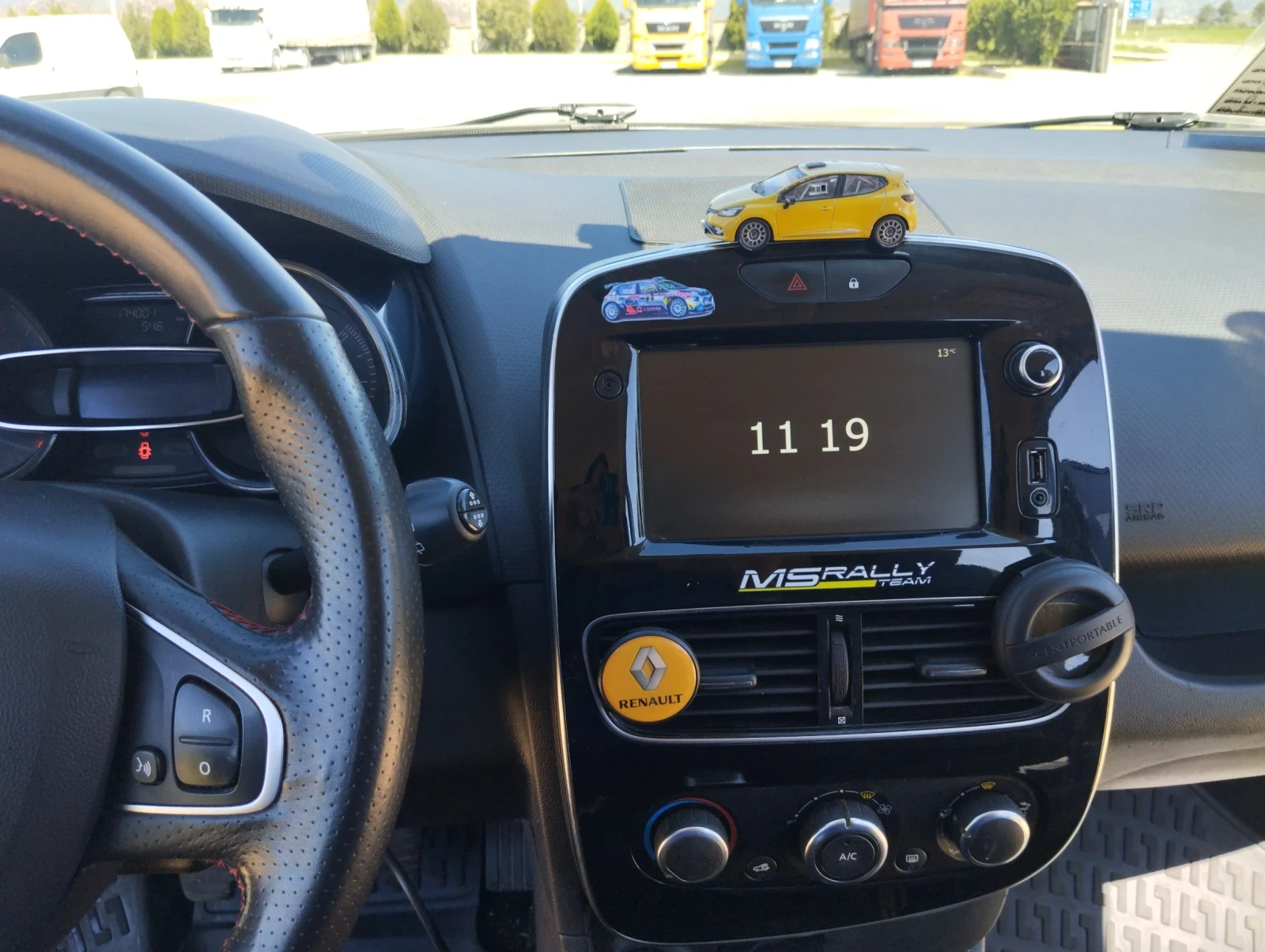 Renault Clio  - изображение 10