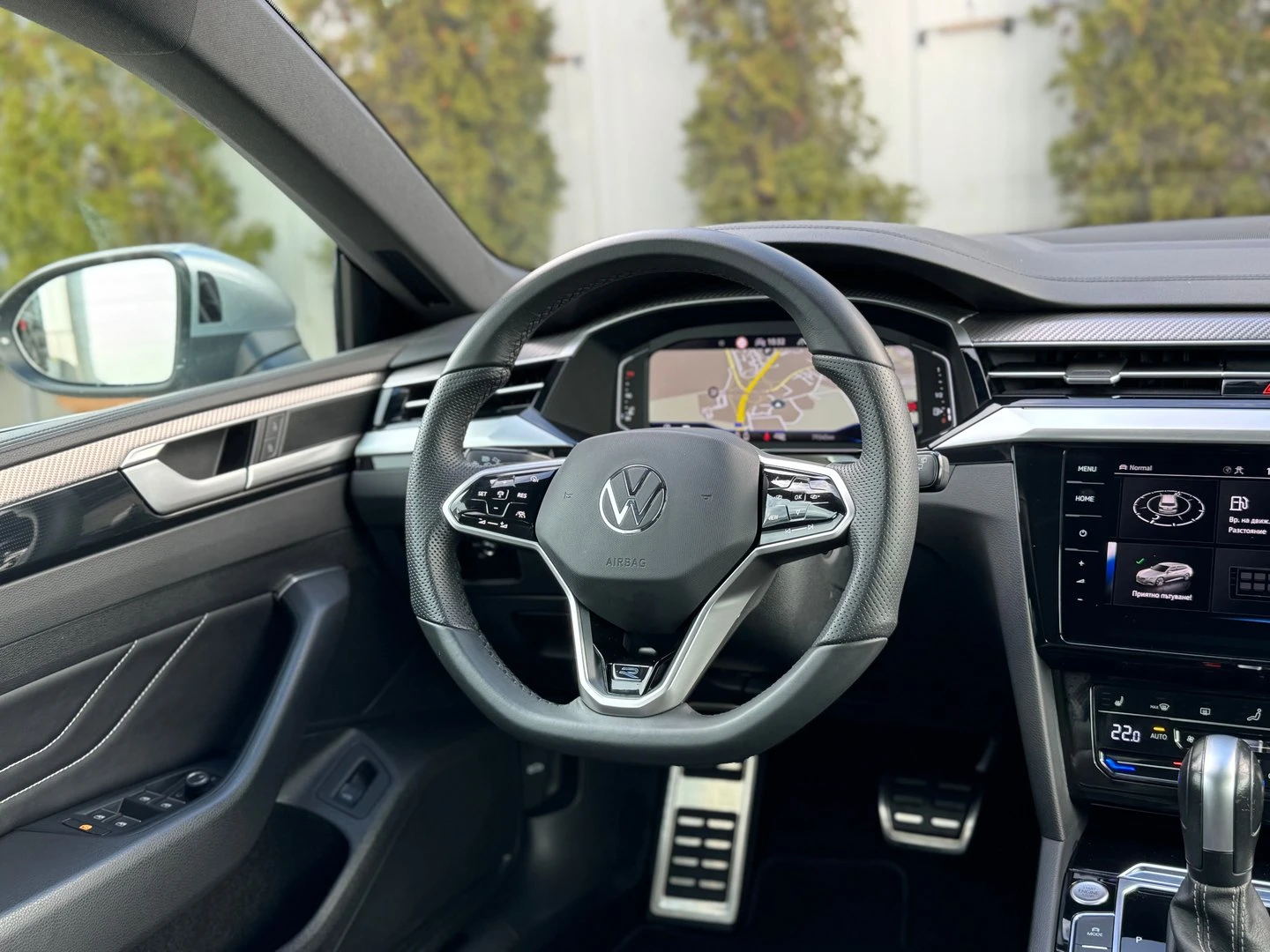 VW Arteon R-Line 2.0 TDI SCR DSG, снимка 9 - Автомобили и джипове - 54353494