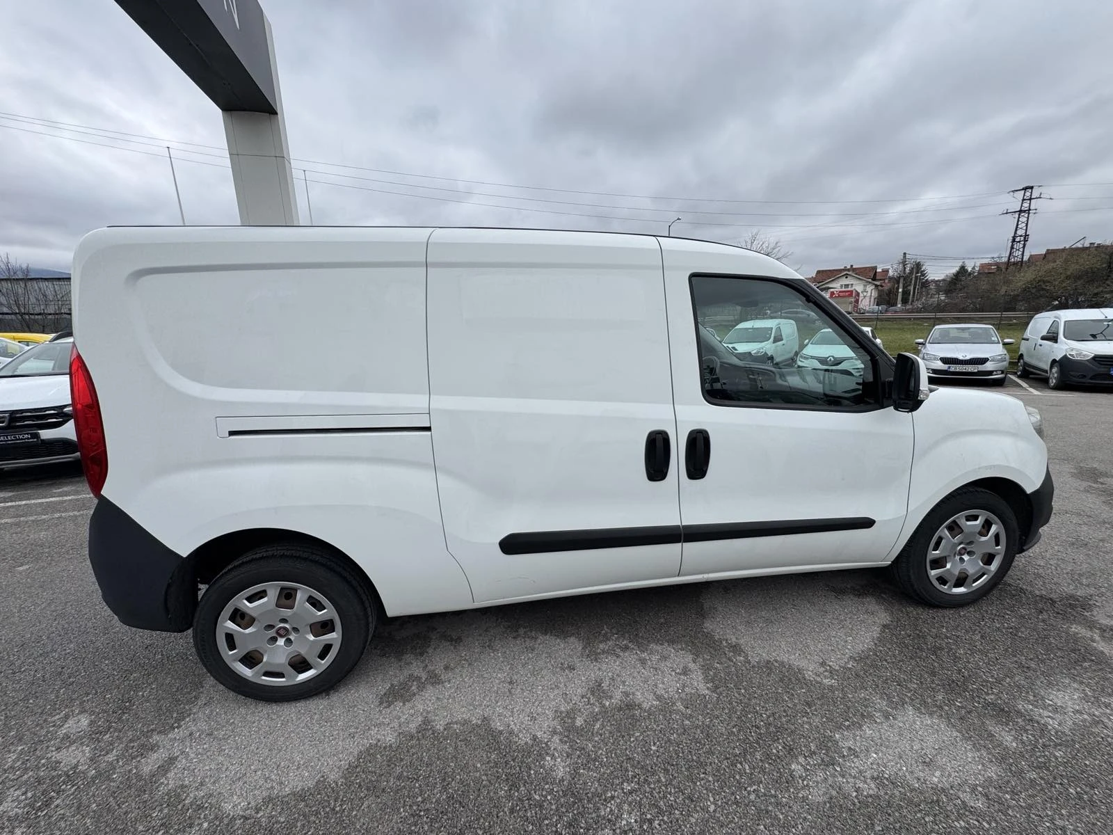 Fiat Doblo 1.3 multijet Maxi, снимка 7 - Автомобили и джипове - 54029416