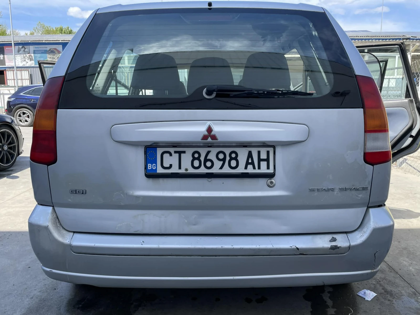 Mitsubishi Space star, снимка 3 - Автомобили и джипове - 54376528