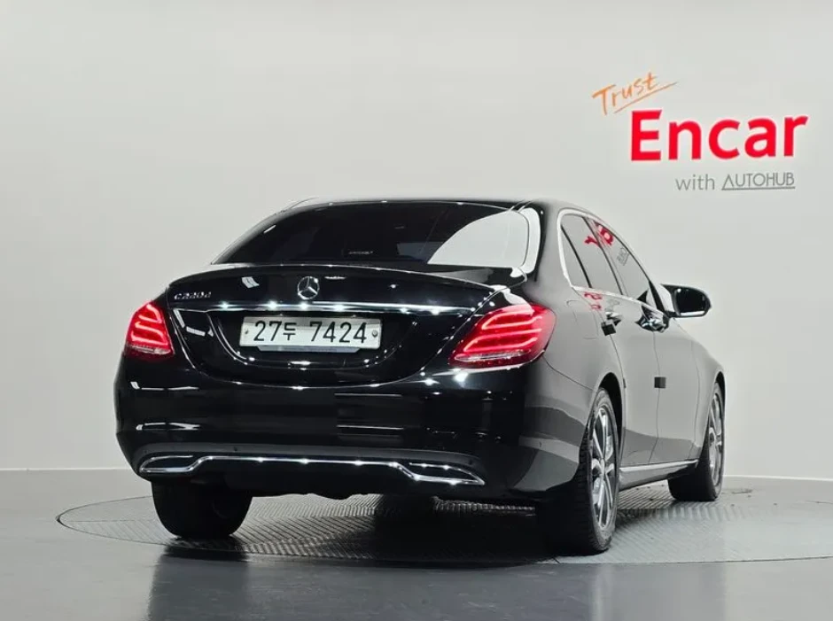 Mercedes-Benz C 220 D Avantagarde W205, снимка 4 - Автомобили и джипове - 54567267